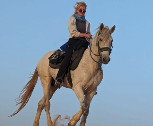 Your trail guide Rachael Spencer