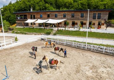 Via Dinarica - Day one - equestrian ranch 1